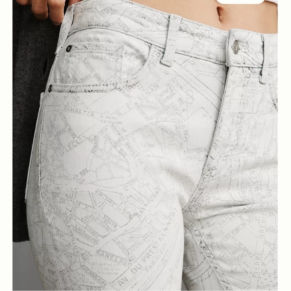 🎆NWT Anthropologie pilcro Yaya crop flare tall 26 map white bleached jeans
